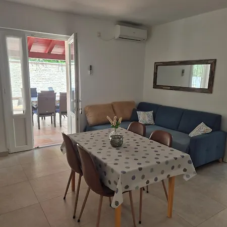 With Parking Space Supetarska Draga - Donja, Rab - 25344 Rab Town